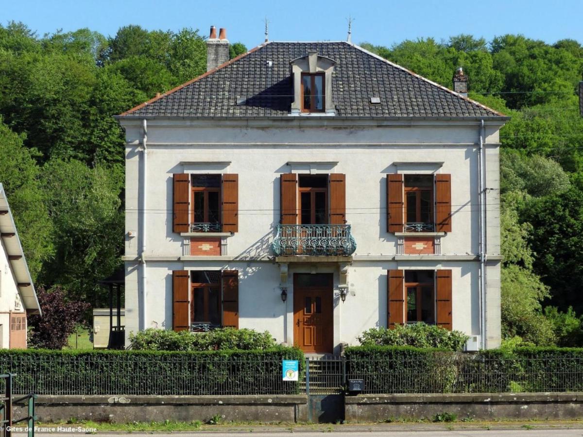 Au Fil Du Temps Bed and Breakfast Fougerolles-Saint-Valbert Esterno foto