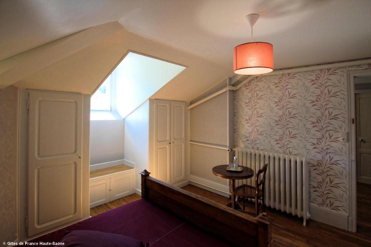 Au Fil Du Temps Bed and Breakfast Fougerolles-Saint-Valbert Esterno foto