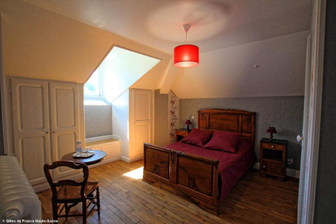 Au Fil Du Temps Bed and Breakfast Fougerolles-Saint-Valbert Esterno foto